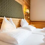 Alpenresort Fluchthorn Ξενοδοχείο