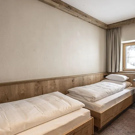 Alpenresort Fluchthorn Hotell