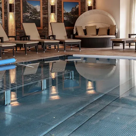Hotell Alpenresort Fluchthorn 4*
