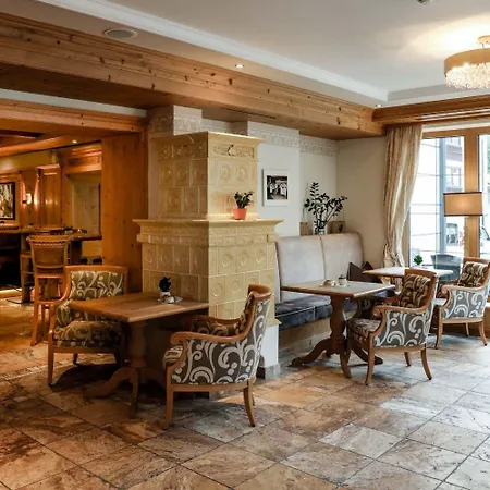 Hotell Alpenresort Fluchthorn 4*