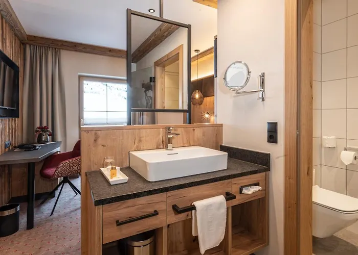 Hotel Alpenresort Fluchthorn 4*