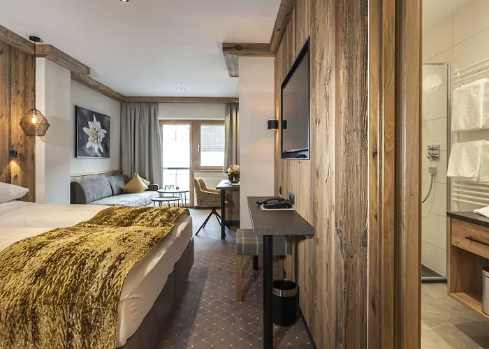 Alpenresort Fluchthorn Hotel 4*