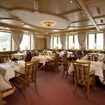 Alpenresort Fluchthorn Hotel Galtuer