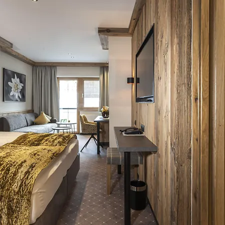 Alpenresort Fluchthorn Hotel 4*