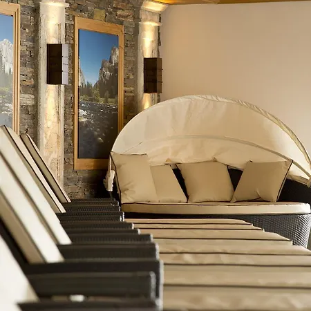 Alpenresort Fluchthorn 4*