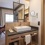 Alpenresort Fluchthorn ホテル Galtür