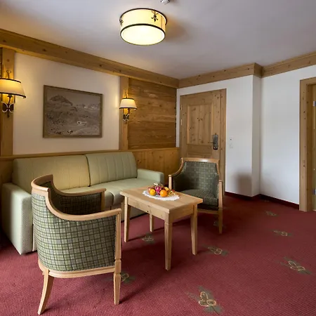 Alpenresort Fluchthorn 4* Гальтюр