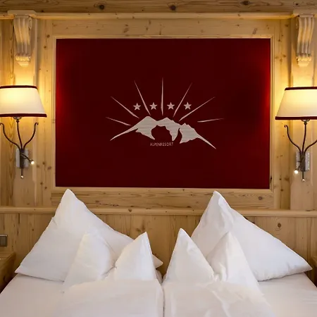 Отель Alpenresort Fluchthorn