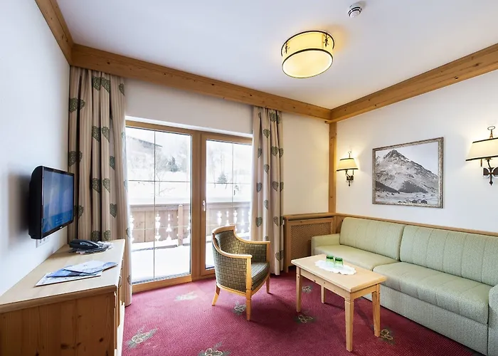 Alpenresort Fluchthorn Отель 4*